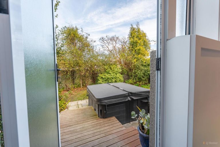 Photo of property in 38 Augustine Street, Waimate, 7924