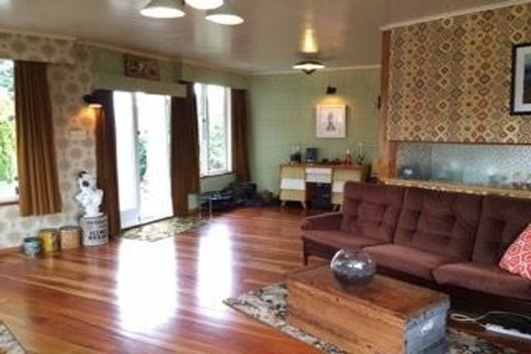 Photo of property in 52 Hinekura Avenue, Taupo, 3330