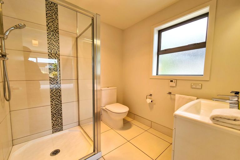 Photo of property in 14 Andrew Don Drive, Lake Tekapo, 7999