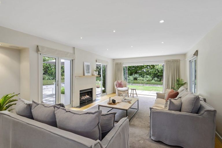 Photo of property in 51 Glandovey Road, Fendalton, Christchurch, 8052