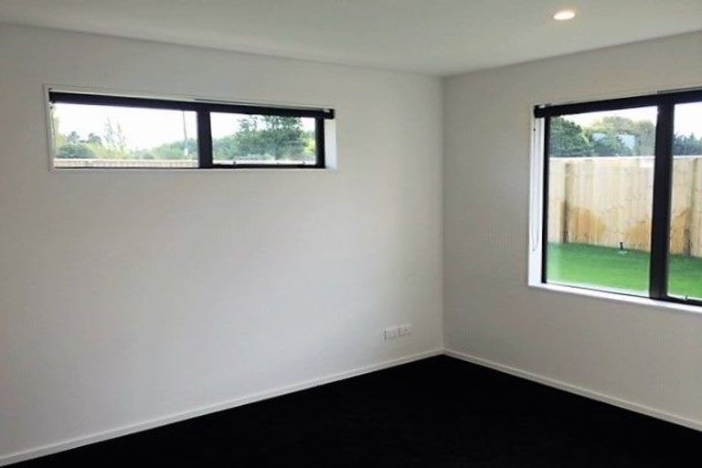 Photo of property in 15 Minerva Crescent, Woodend, 7610