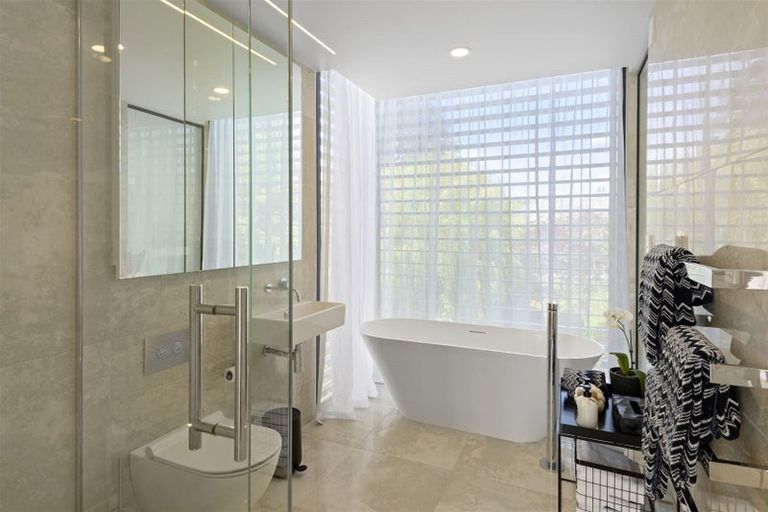 Photo of property in 140 Glandovey Road, Strowan, Christchurch, 8052