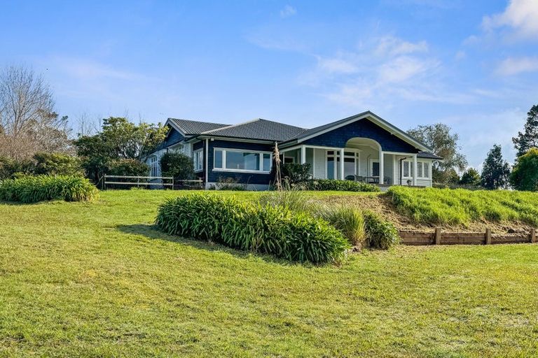 Photo of property in 109 Govan Wilson Road, Whangaripo, Warkworth, 0985