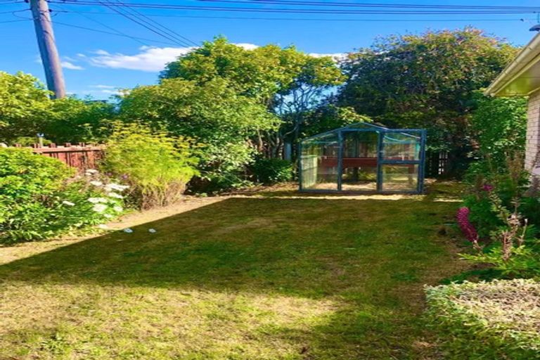 Photo of property in 45 Fovant Street, Russley, Christchurch, 8042