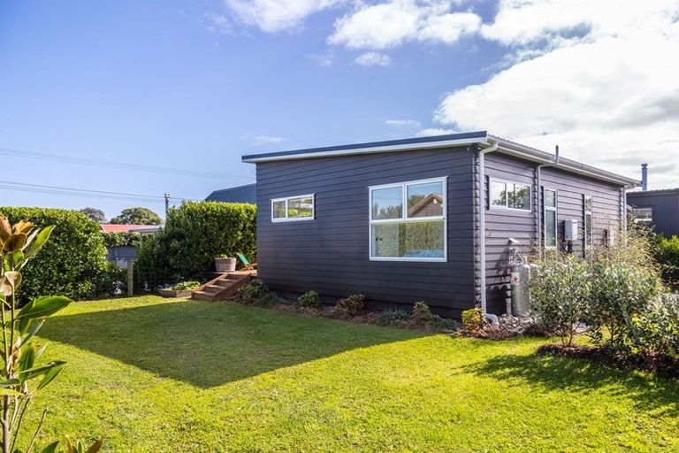 Photo of property in 49 Tuscan Lane, Martinborough, 5711