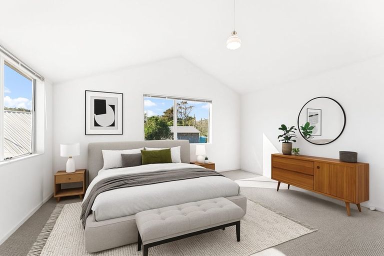 Photo of property in 2/372 Whangaparaoa Road, Stanmore Bay, Whangaparaoa, 0932