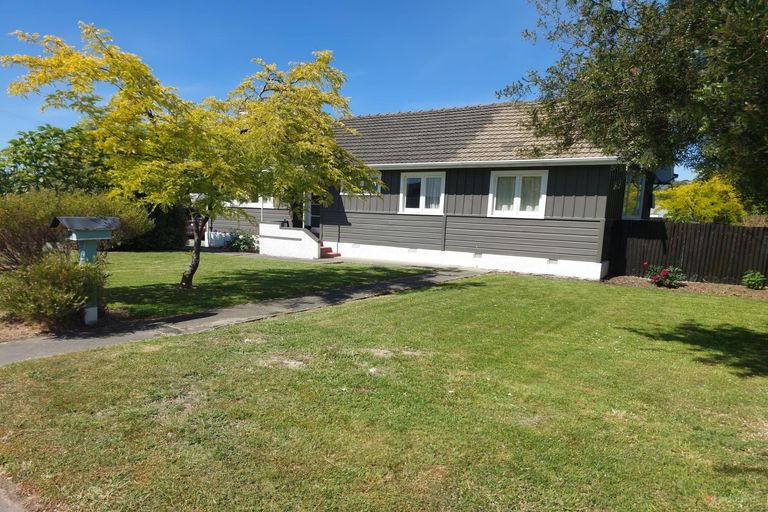 Photo of property in 37 Wilkin Street, Waimate, 7924