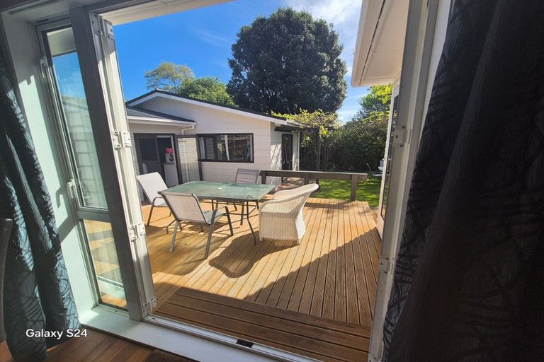 Photo of property in 18 Parnell Street, Fairfield, Lower Hutt, 5011