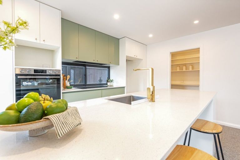 Photo of property in 32 Ashford Avenue, Hokowhitu, Palmerston North, 4410