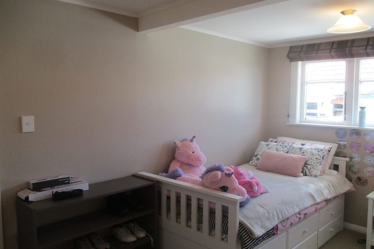 Photo of property in 36 Wainui Road, Waiwhetu, Lower Hutt, 5010