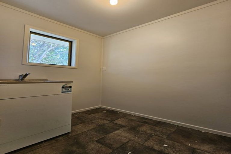 Photo of property in 33 Leaver Place, Weymouth, Auckland, 2103