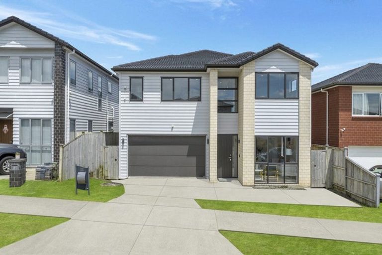 Photo of property in 11 Hangahai Road, Flat Bush, Auckland, 2019