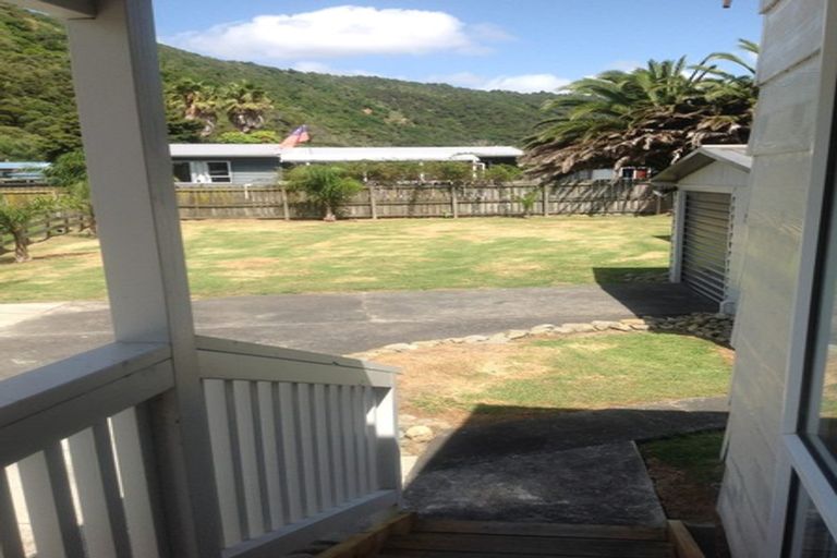 Photo of property in 11 Stack Road, Port Waikato, Tuakau, 2695