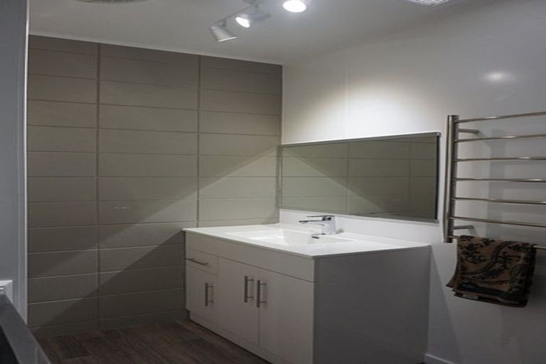 Photo of property in 10 Clendon Court, Roslyn, Palmerston North, 4414