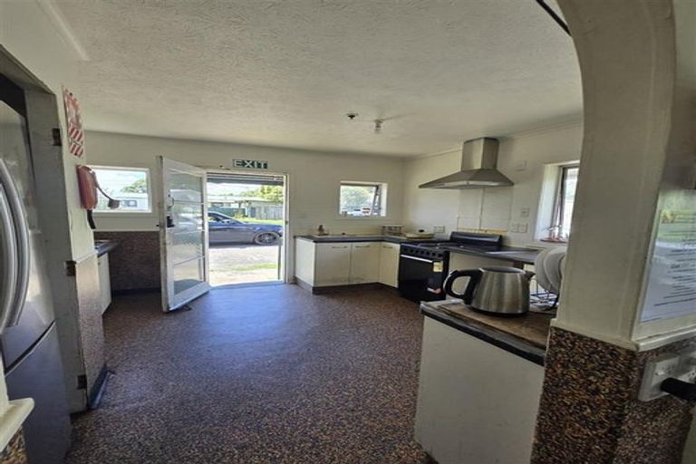 Photo of property in 21 Smiths Avenue, Papakura, 2110