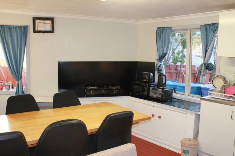 Photo of property in 11 Ben Lora Place, Mangere East, Auckland, 2024