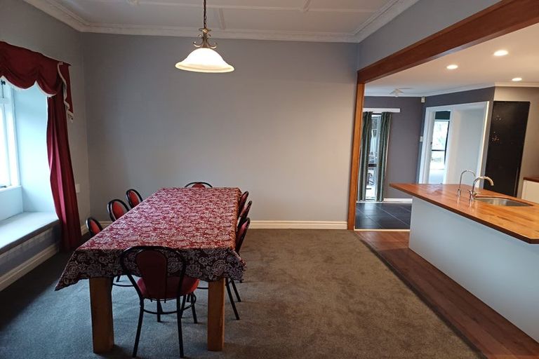 Photo of property in 404 Tremaine Avenue, Takaro, Palmerston North, 4412