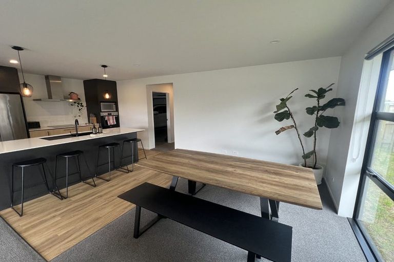 Photo of property in 8 Eileen Way, Rolleston, 7615