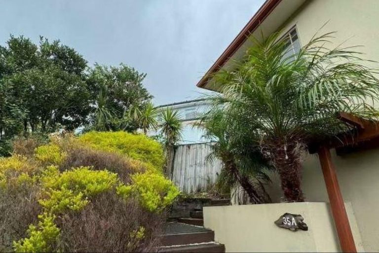 Photo of property in 35 Helvetia Drive, Browns Bay, Auckland, 0630