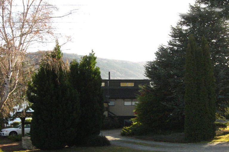 Photo of property in 721 Peninsula Road, Kelvin Heights, Queenstown, 9300