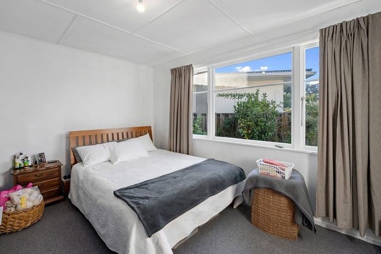 Photo of property in 5 Totara Street, Otaki, 5512