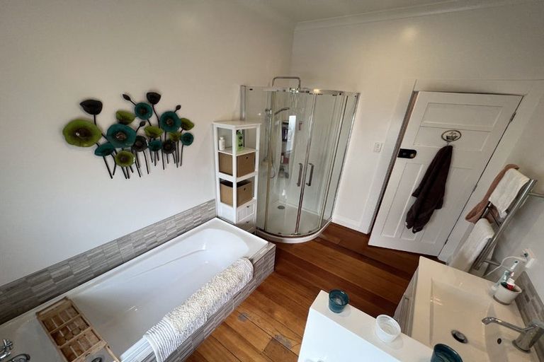 Photo of property in 101 Randwick Crescent, Moera, Lower Hutt, 5010