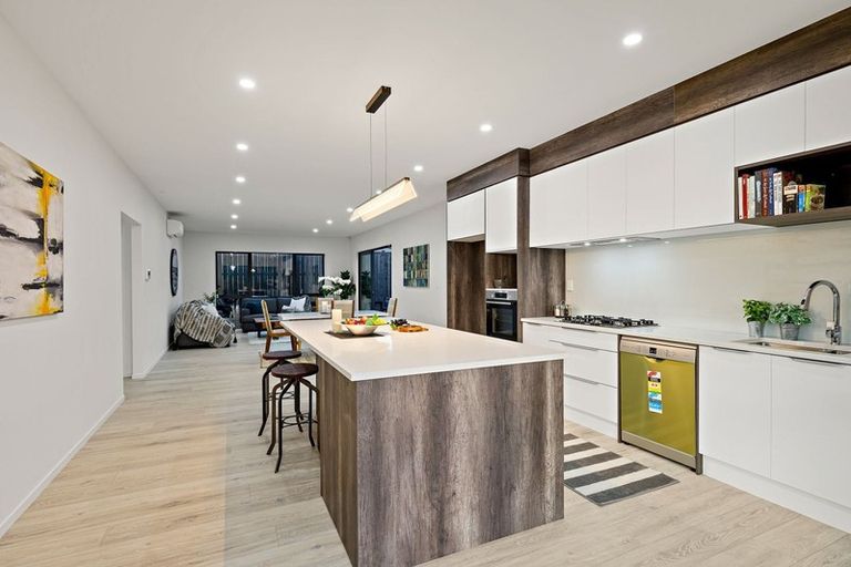 Photo of property in 39 Jeroboam Loop, Kumeu, 0810