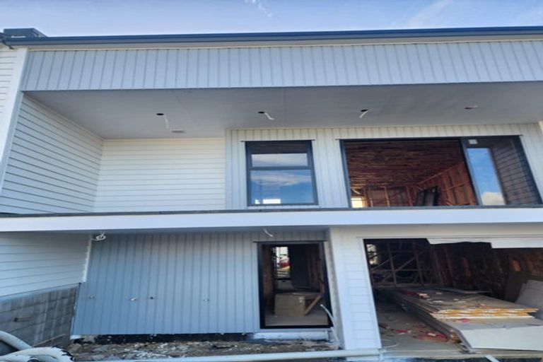 Photo of property in 37-73 Russell Road, Marewa, Napier, 4110