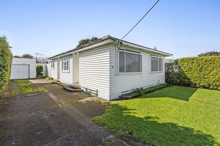 Photo of property in 85 Whitcombe Road, Opunake, 4616