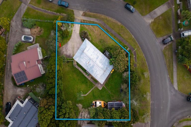 Photo of property in 6 Crosby Road, West Harbour, Auckland, 0618