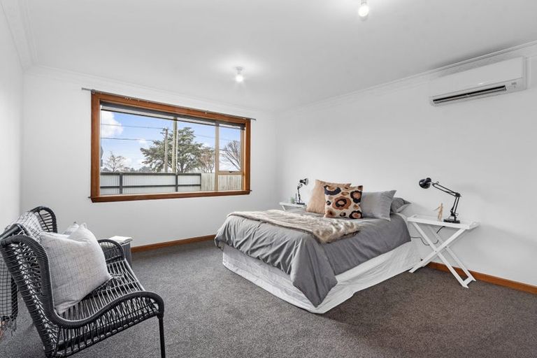 Photo of property in 82 Shortland Street, Wainoni, Christchurch, 8061