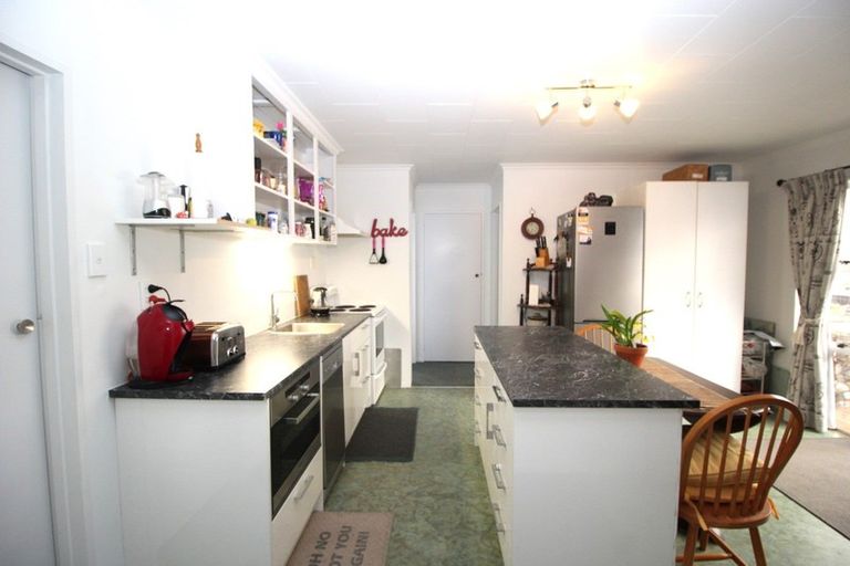 Photo of property in 3 Grant Street, Woodville, 4920