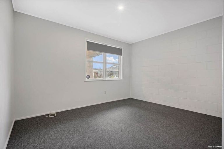 Photo of property in 5/12 Reagan Road, Manukau, Auckland, 2025