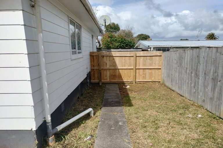 Photo of property in 20 Gambare Place, Wattle Downs, Auckland, 2103