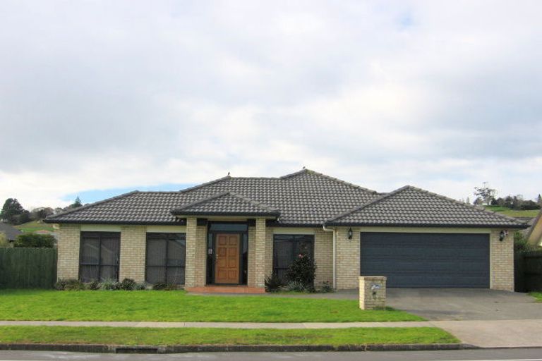 Photo of property in 190 Kilkenny Drive, East Tamaki Heights, Auckland, 2016