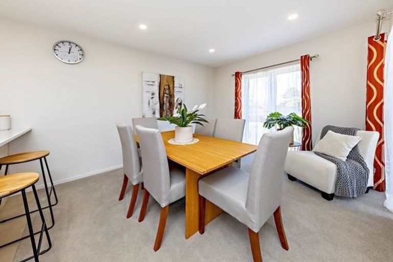 Photo of property in 9 Tribute Loop, Takanini, 2112