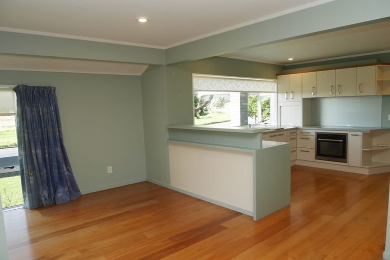 Photo of property in 286 Manly Street, Paraparaumu Beach, Paraparaumu, 5032