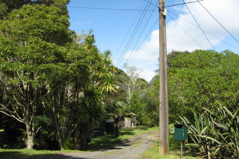 Photo of property in 25 Ocean View Road, Huia, Auckland, 0604