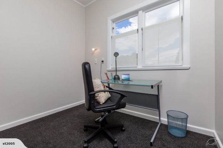 Photo of property in 802b Maitland Crescent, Mayfair, Hastings, 4122