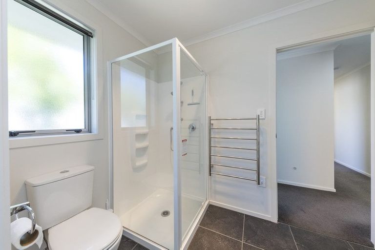 Photo of property in 49 Weston Avenue, Roslyn, Palmerston North, 4414