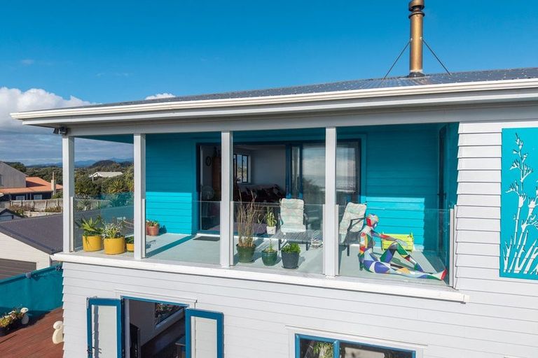 Photo of property in 100b Marine Parade, Otaki Beach, Otaki, 5512