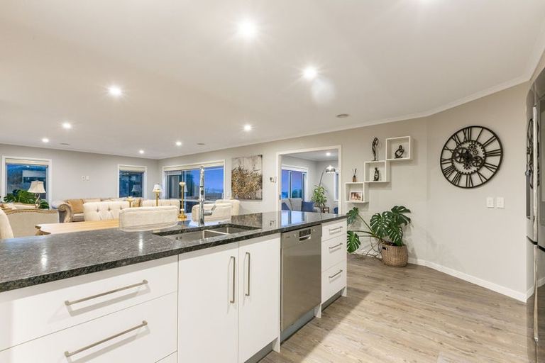 Photo of property in 41 John Burke Drive, Aotea, Porirua, 5024