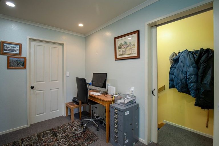 Photo of property in 6 Walnut Grove, Alexandra, 9320