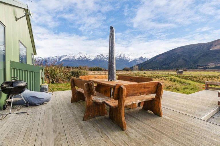 Photo of property in 34 Birley Rise, Glenorchy, 9372