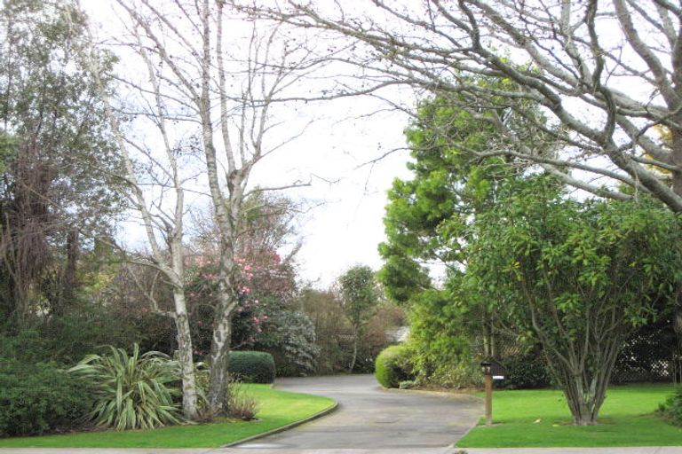 Photo of property in 97 Main Rd Clive, Clive, 4102