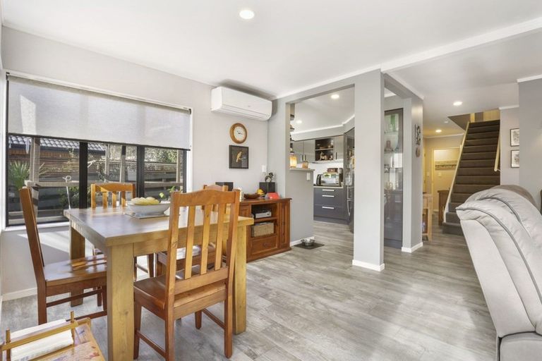 Photo of property in 4b Burn-murdoch Street, St Andrews, Hamilton, 3200