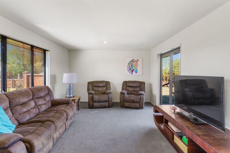 Photo of property in 7 Frame Crescent, Rolleston, 7614