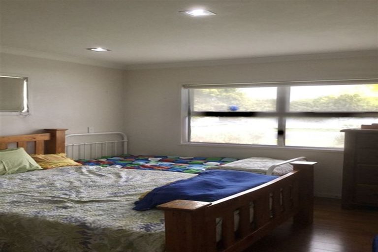 Photo of property in 194b Sturges Road, Henderson, Auckland, 0612