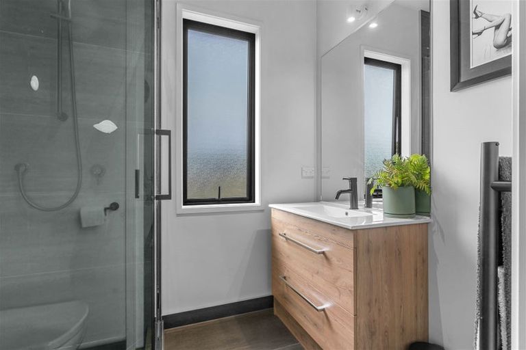 Photo of property in 23 Northcoast Place, Mangawhai Heads, Mangawhai, 0505