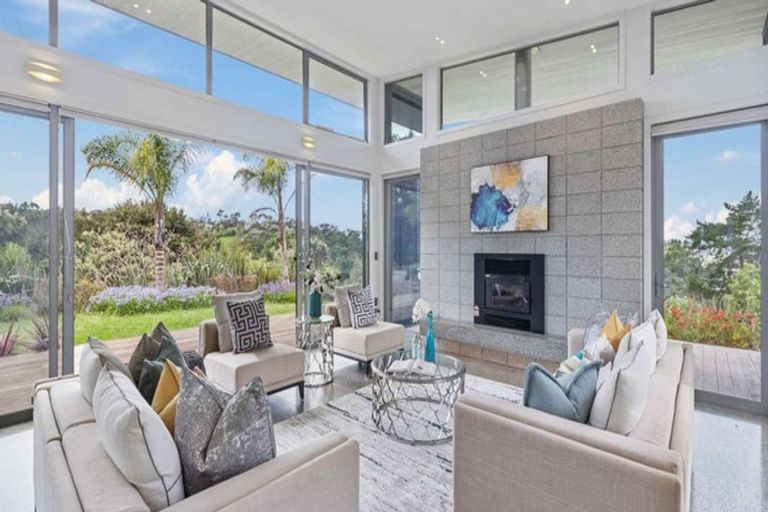 Photo of property in 14 Stevensons Crescent, Albany Heights, Albany, 0793